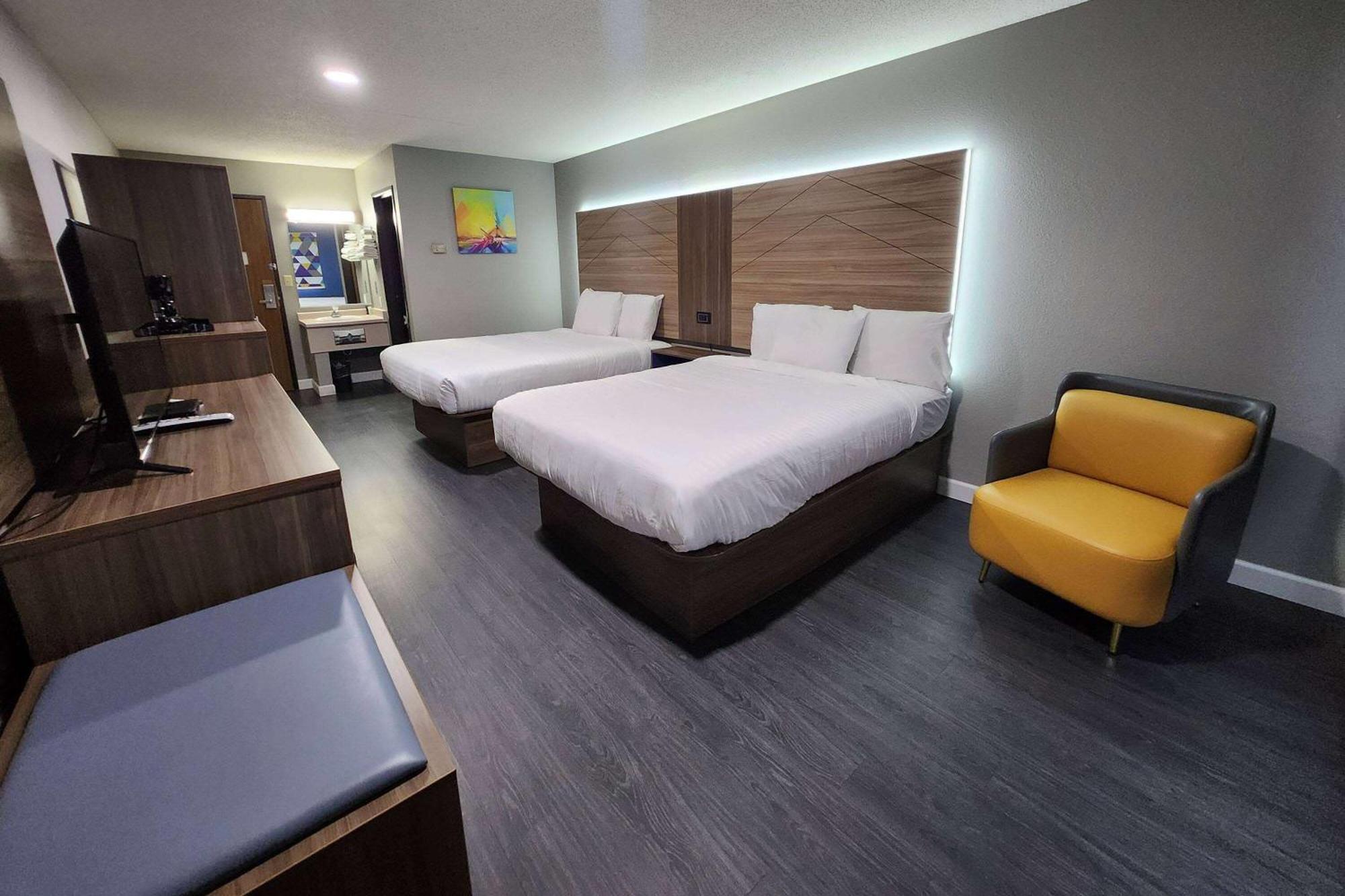 Motel Super 8 By Wyndham Hayward Wi Zewnętrze zdjęcie